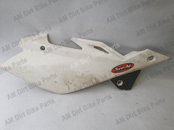 Husqvarna TE250 Right Plastic / Shraud 8000A4220