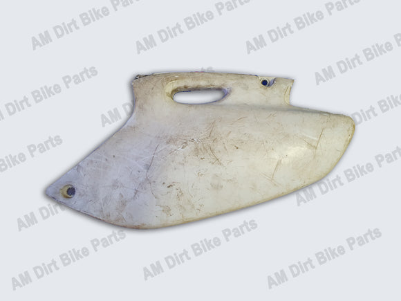 Yamaha YZ250F / YZ400F / YZ426F Side Panel (Left) /  5BE-21711-00-00