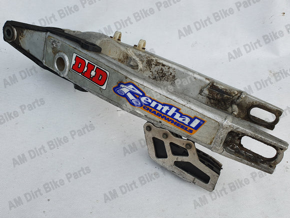 Suzuki RMZ250 Swingarm / KK330-01005-7CE